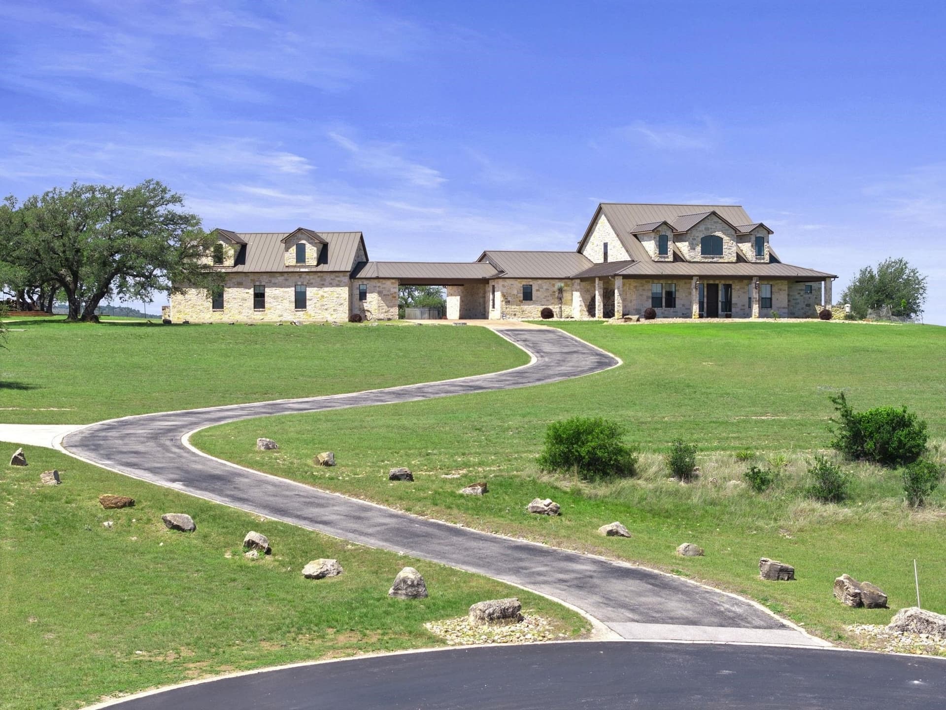 11.3 acres in Blanco County