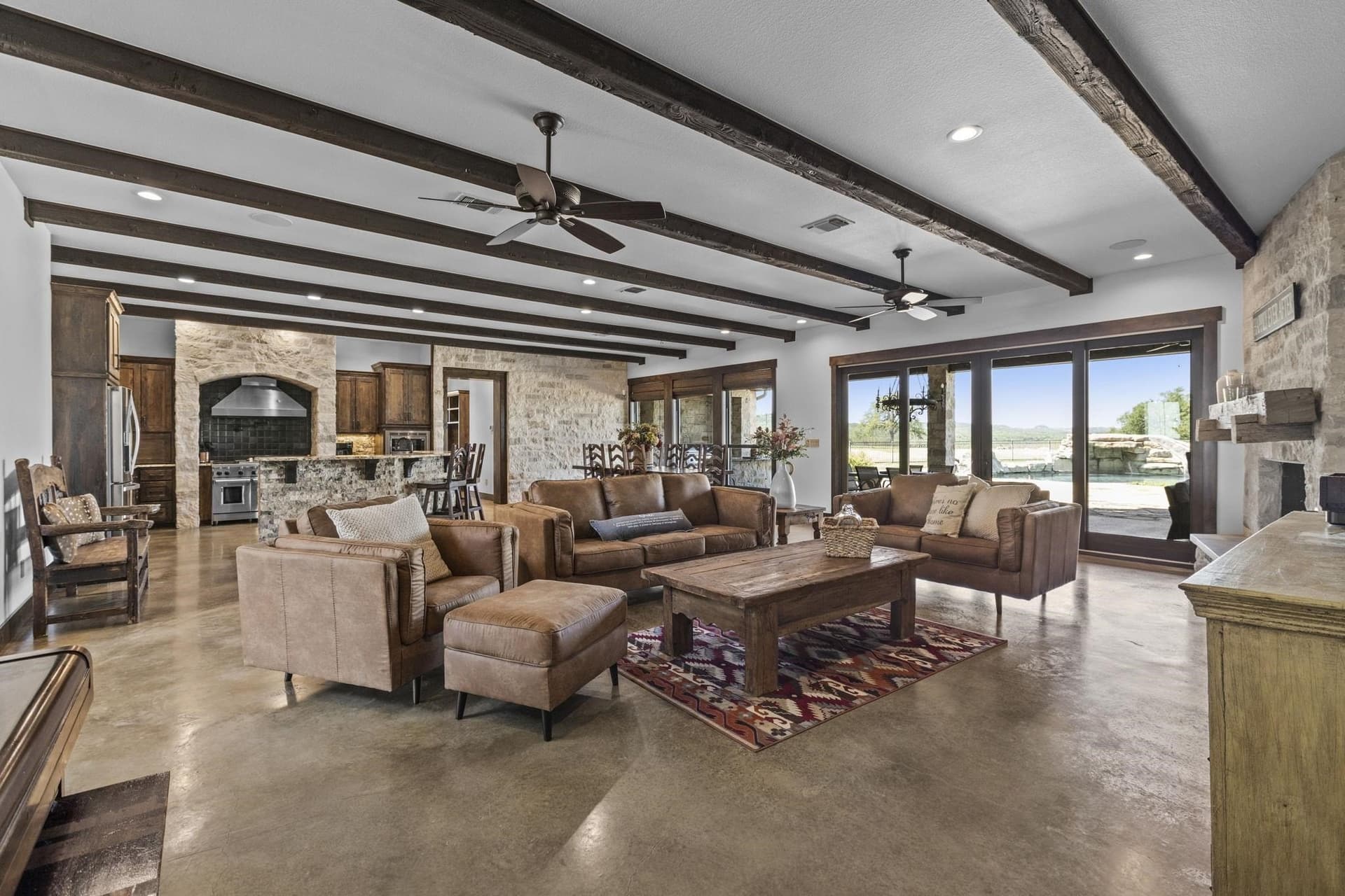 11.3 acres in Blanco County gallery image 4
