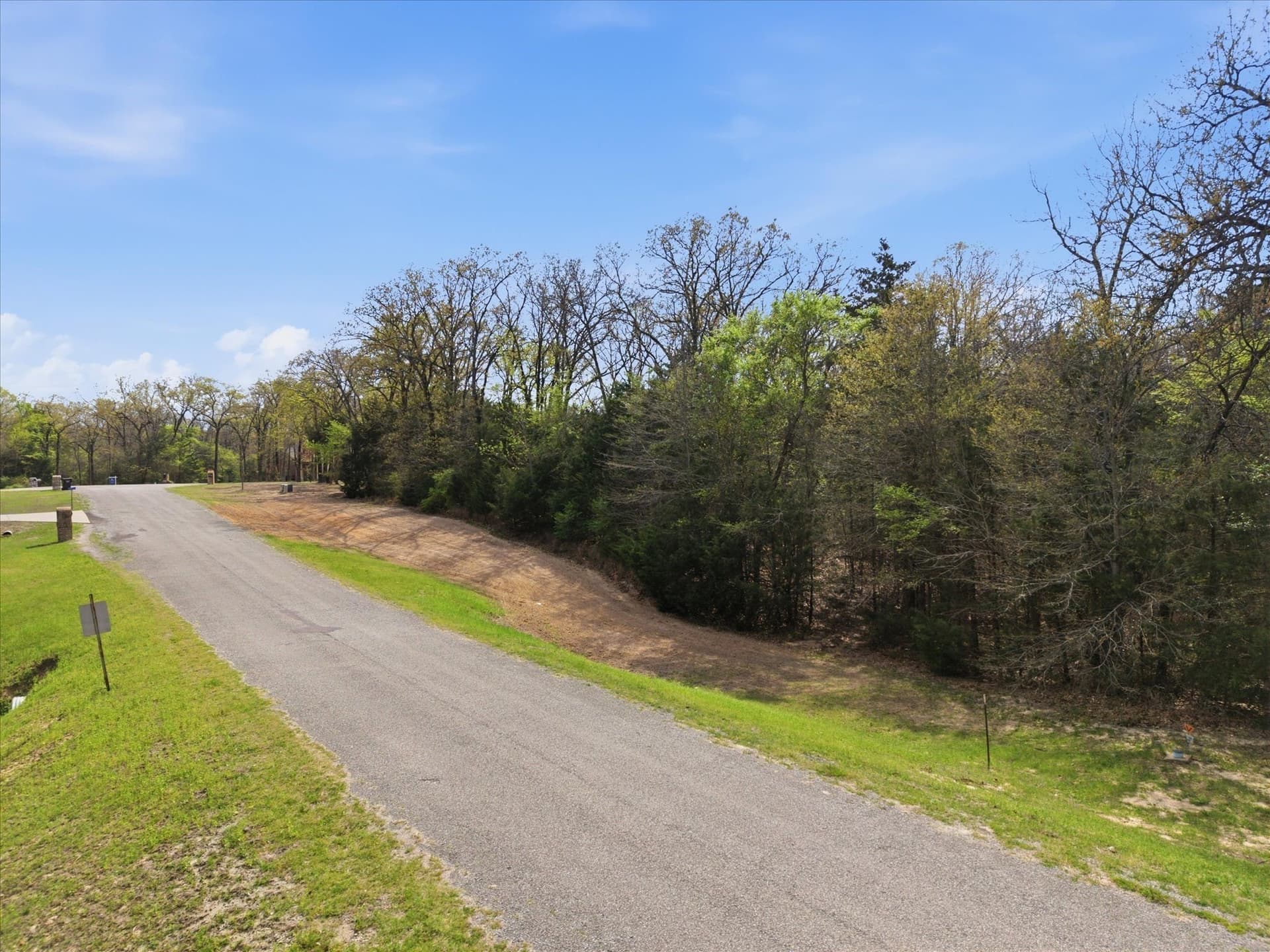 2 acres in Hunt County gallery image 3