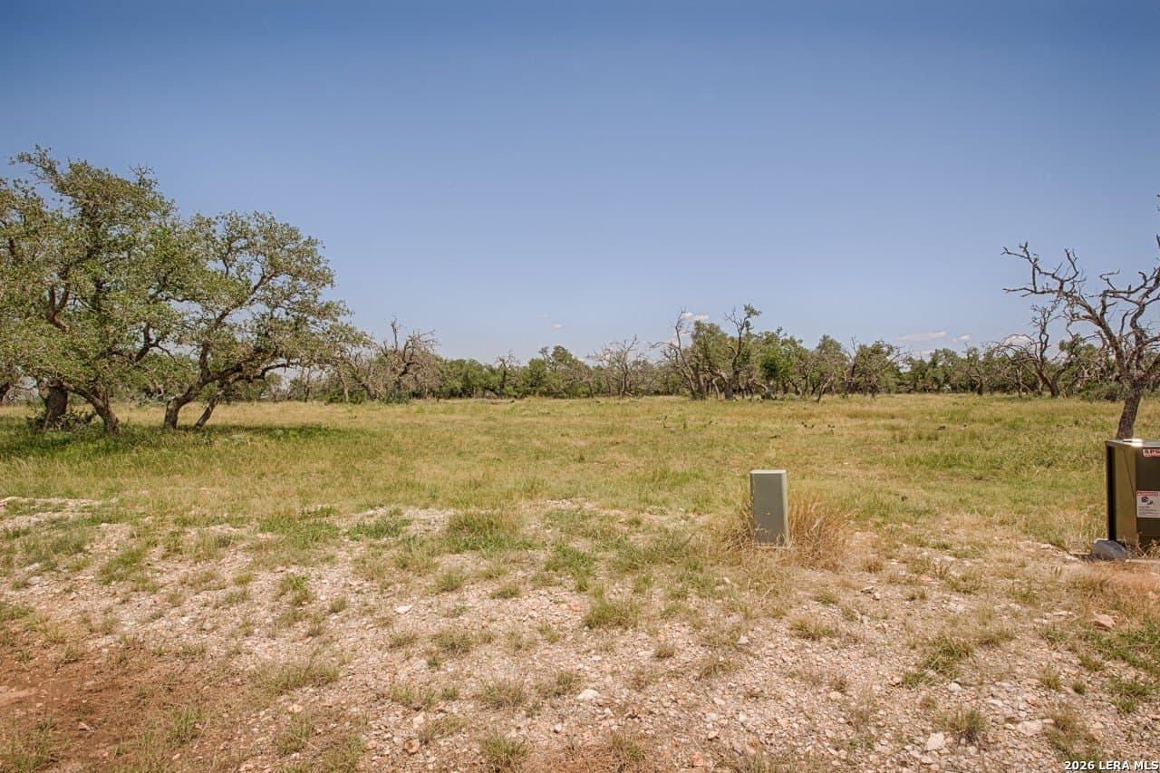 7.05 acres in Gillespie County