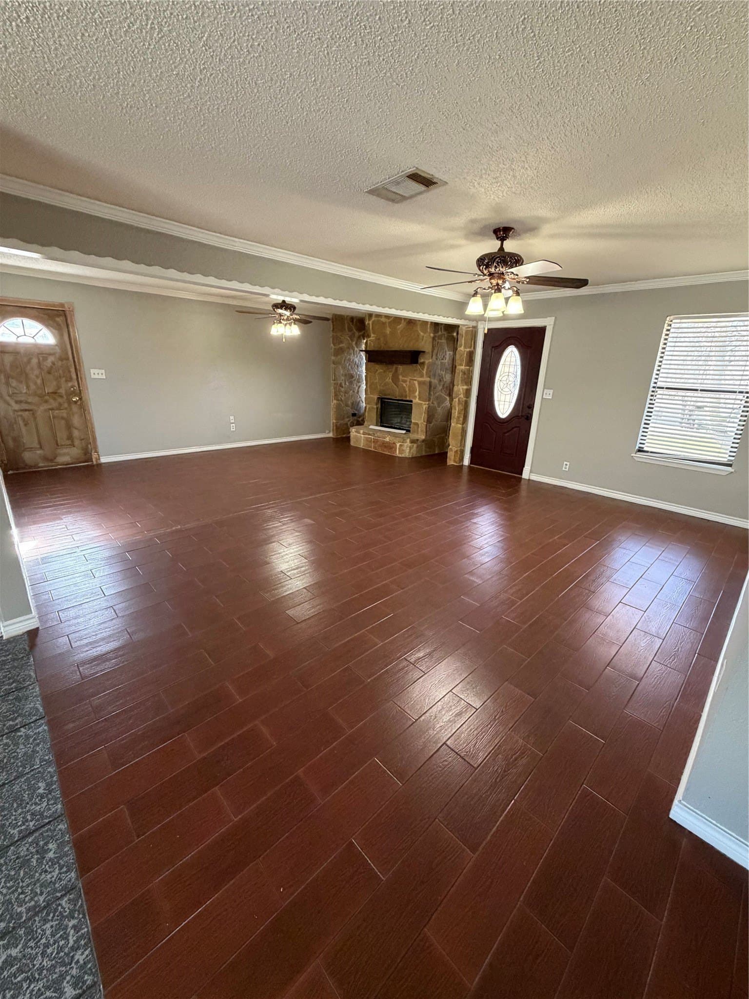 23.43 acres in Wise County - photo 9