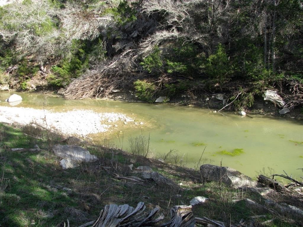 5.01 acres in Coryell County gallery image 3
