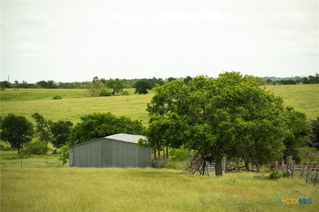 48.23 acres in Williamson County featured view