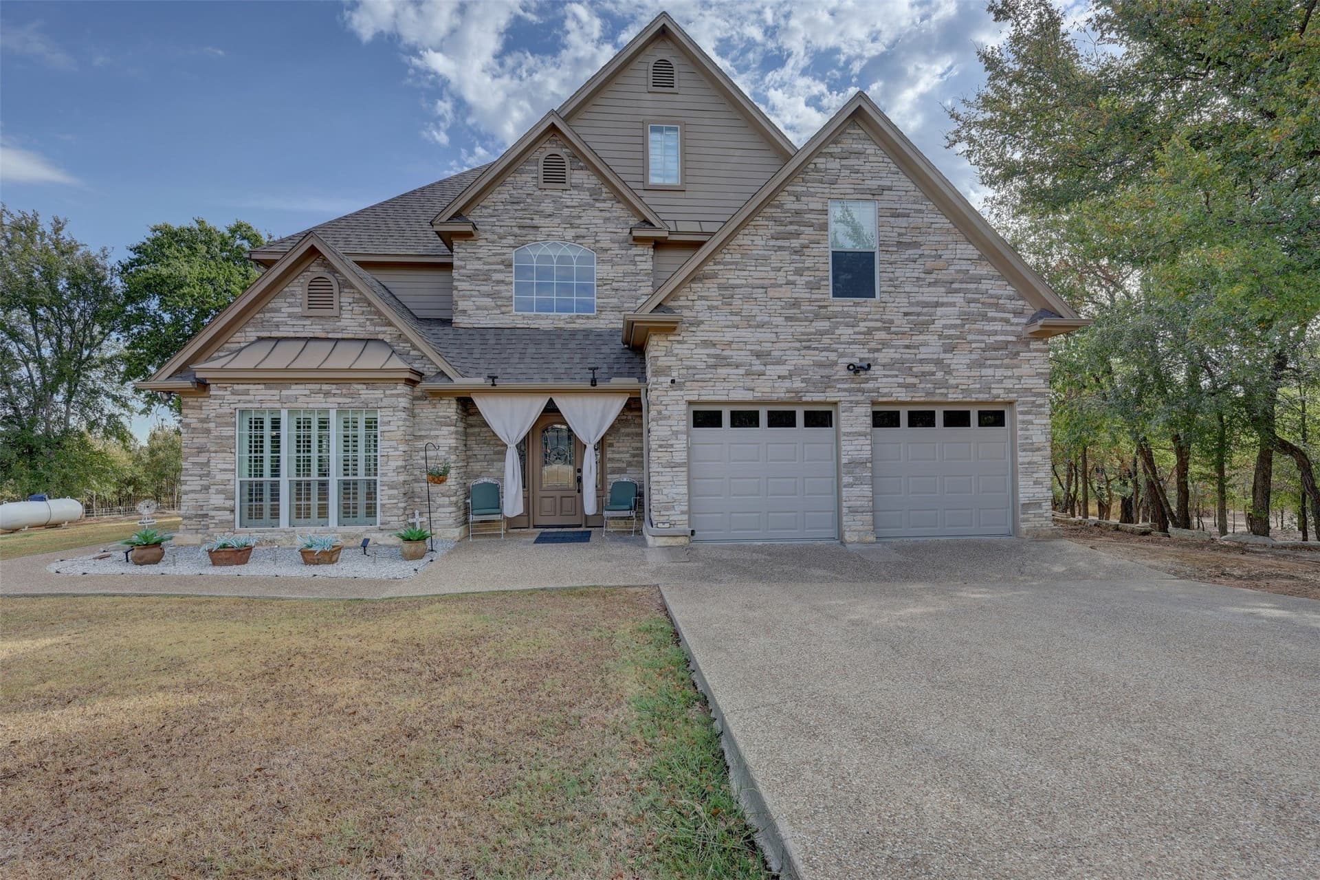 12.5 acres in Hill County