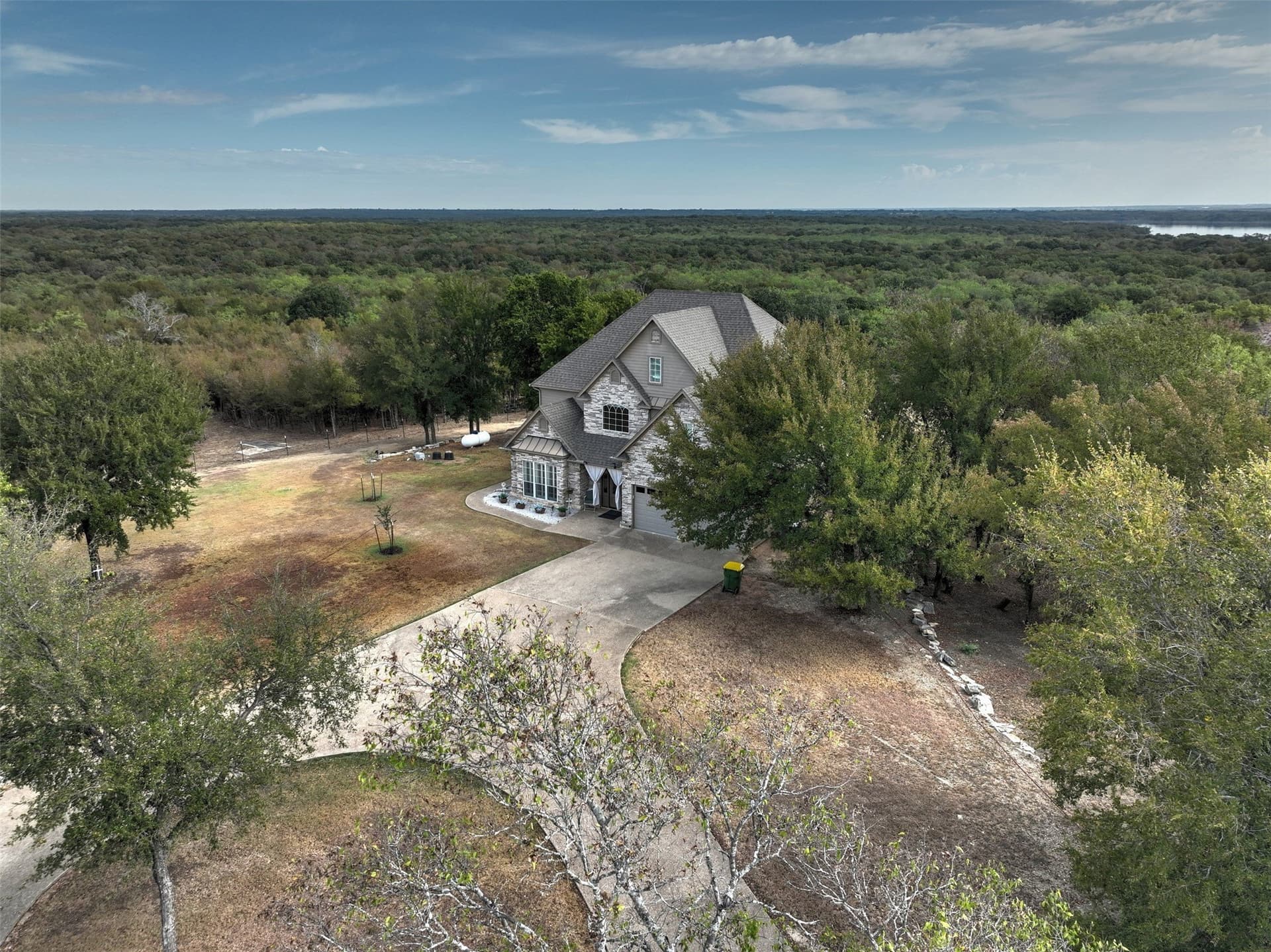 12.5 acres in Hill County - photo 6