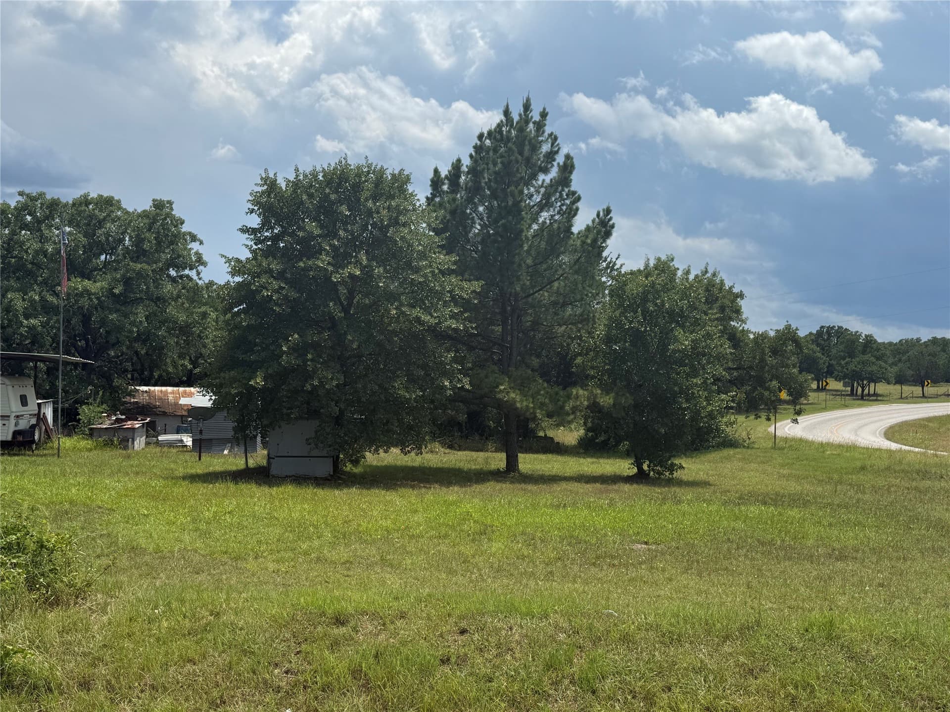 0.75 acres in Palo Pinto County gallery image 2