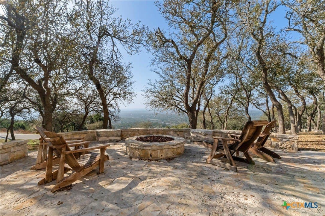 18.74 acres in Hays County gallery image 3