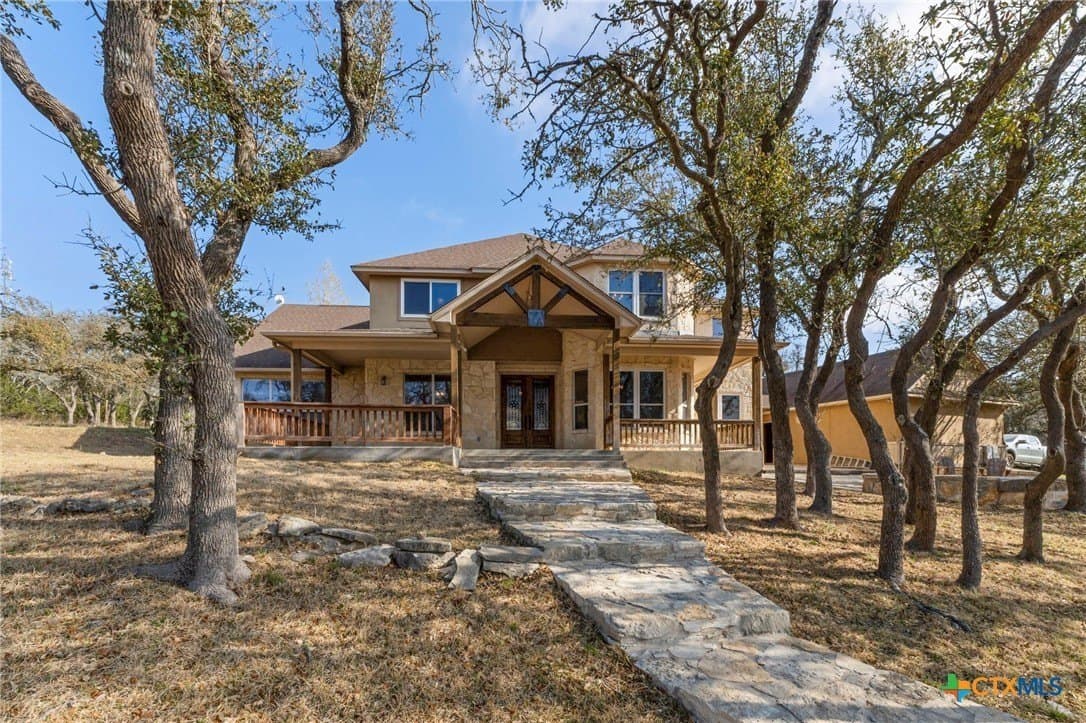 18.74 acres in Hays County