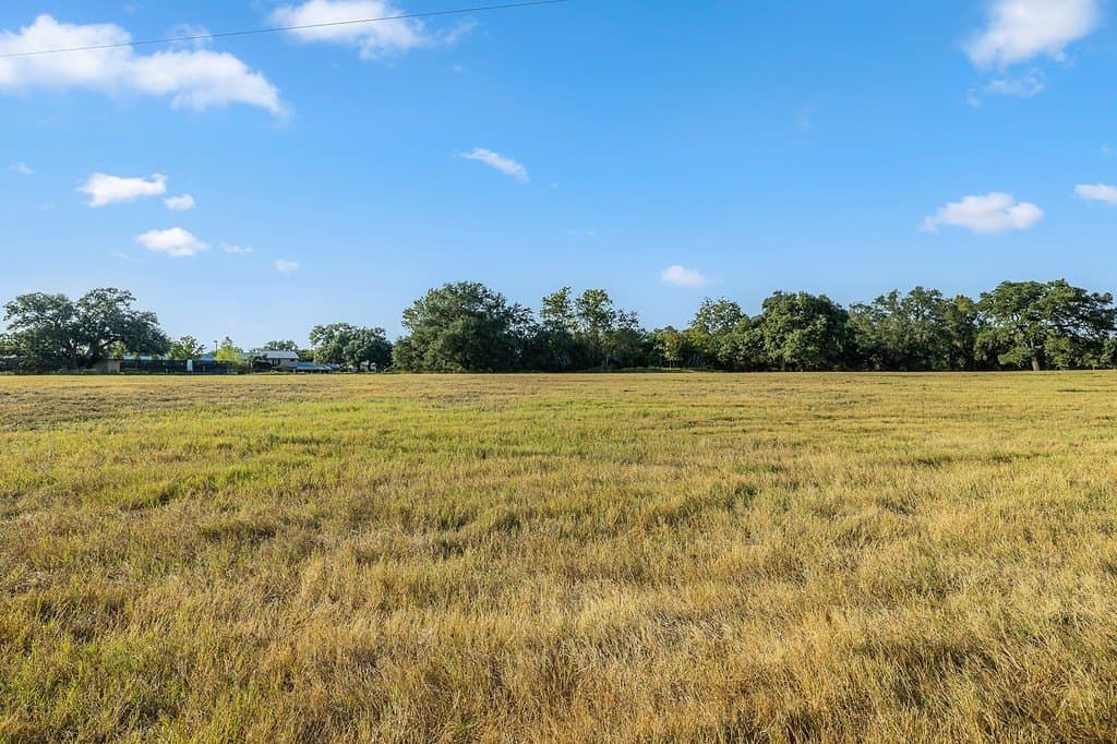2.37 acres in Fayette County featured view