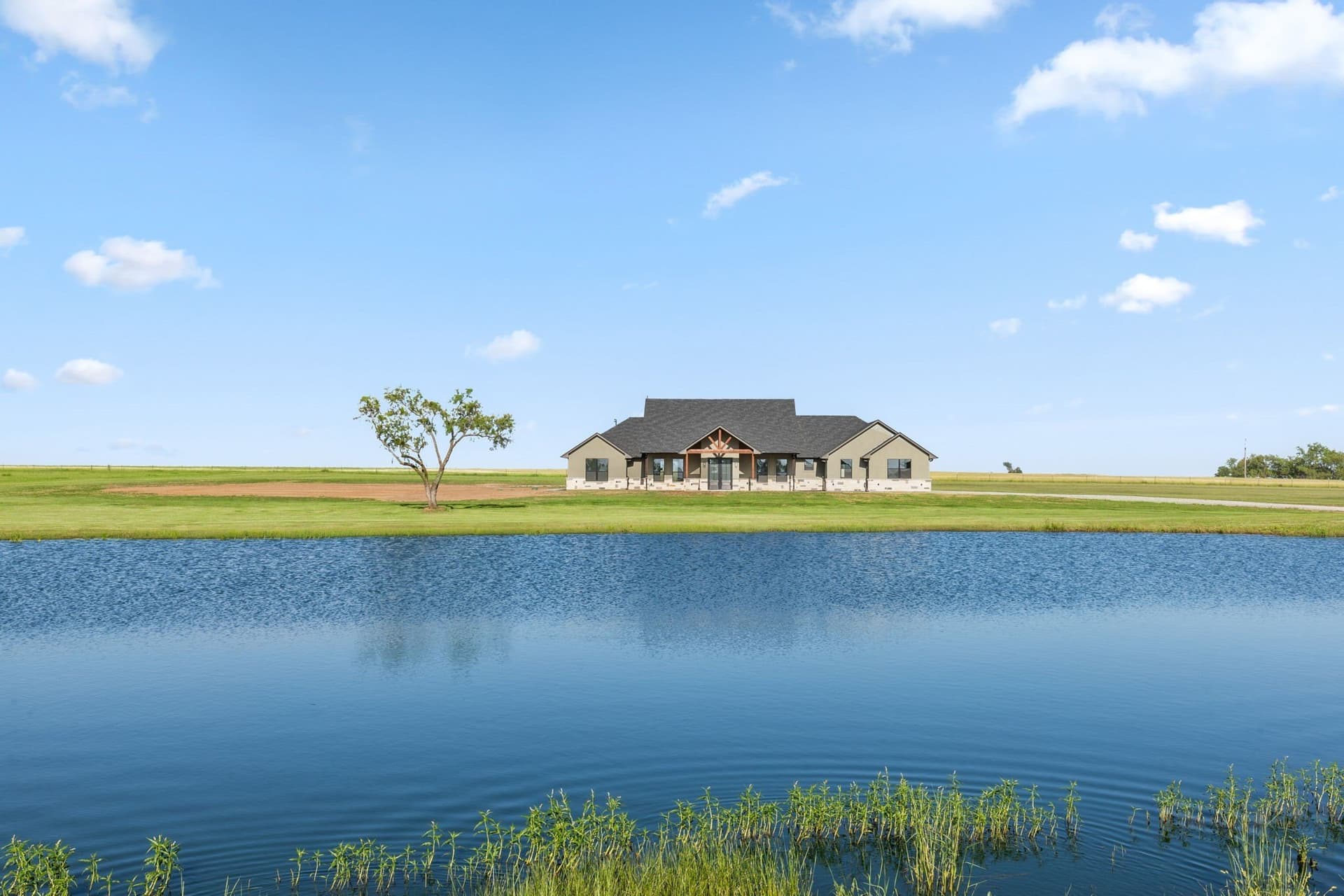 15.83 acres in Archer County