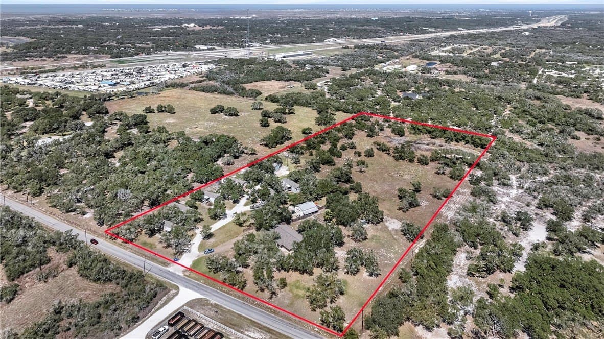 10 acres in Aransas County gallery image 3