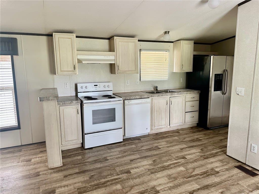 10 acres in Aransas County - photo 40