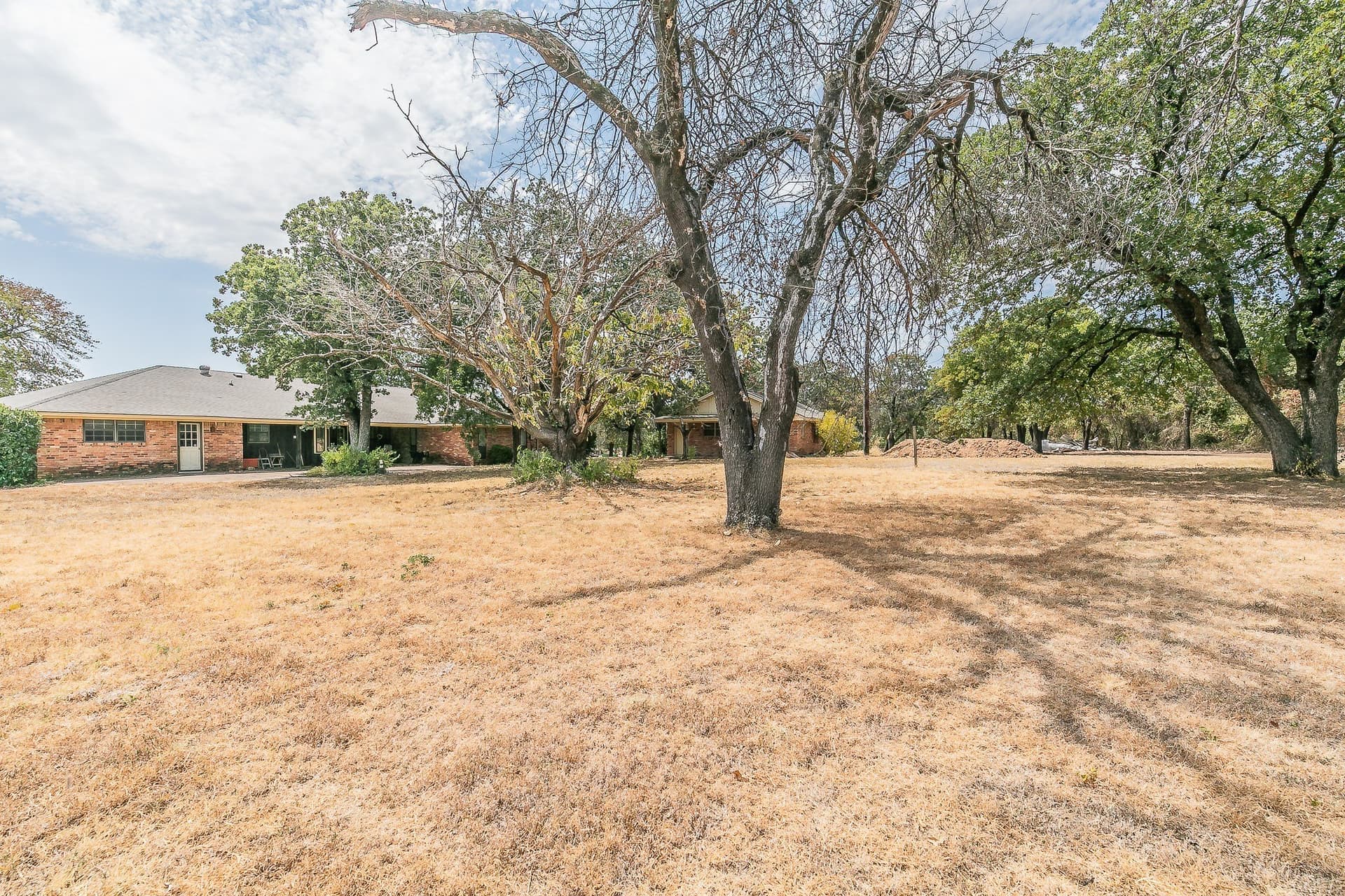 1.08 acres in Tarrant County - photo 8