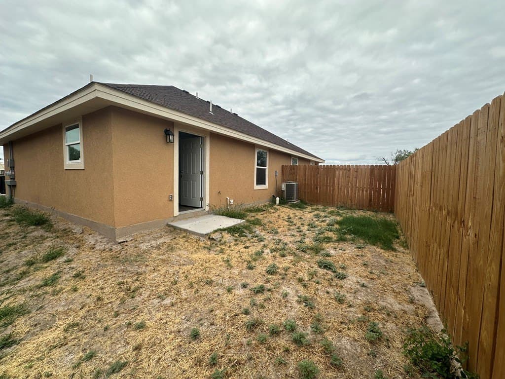 60,113 acres in Maverick County gallery image 3