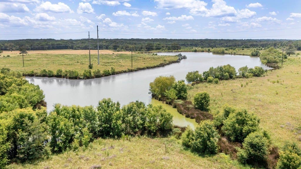 388.14 acres in Texas County gallery image 3