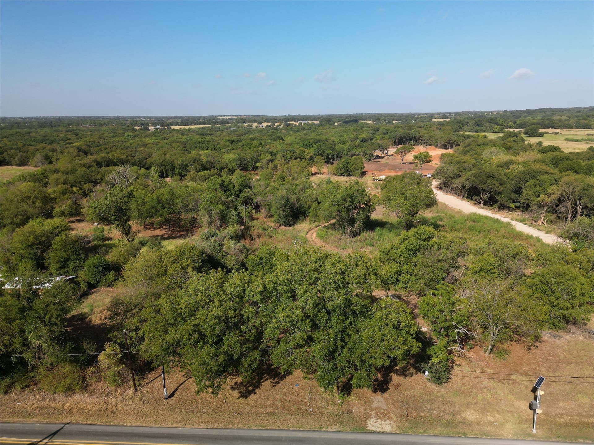 2 acres in Hill County - photo 5