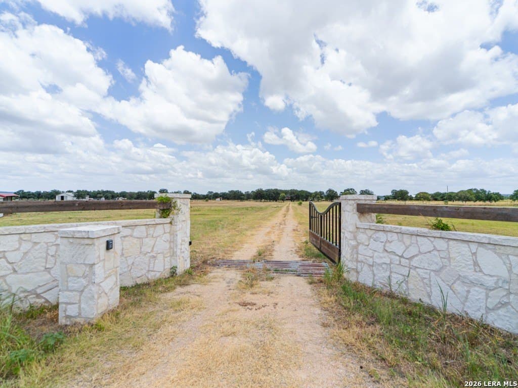 15.02 acres in Gillespie County gallery image 2
