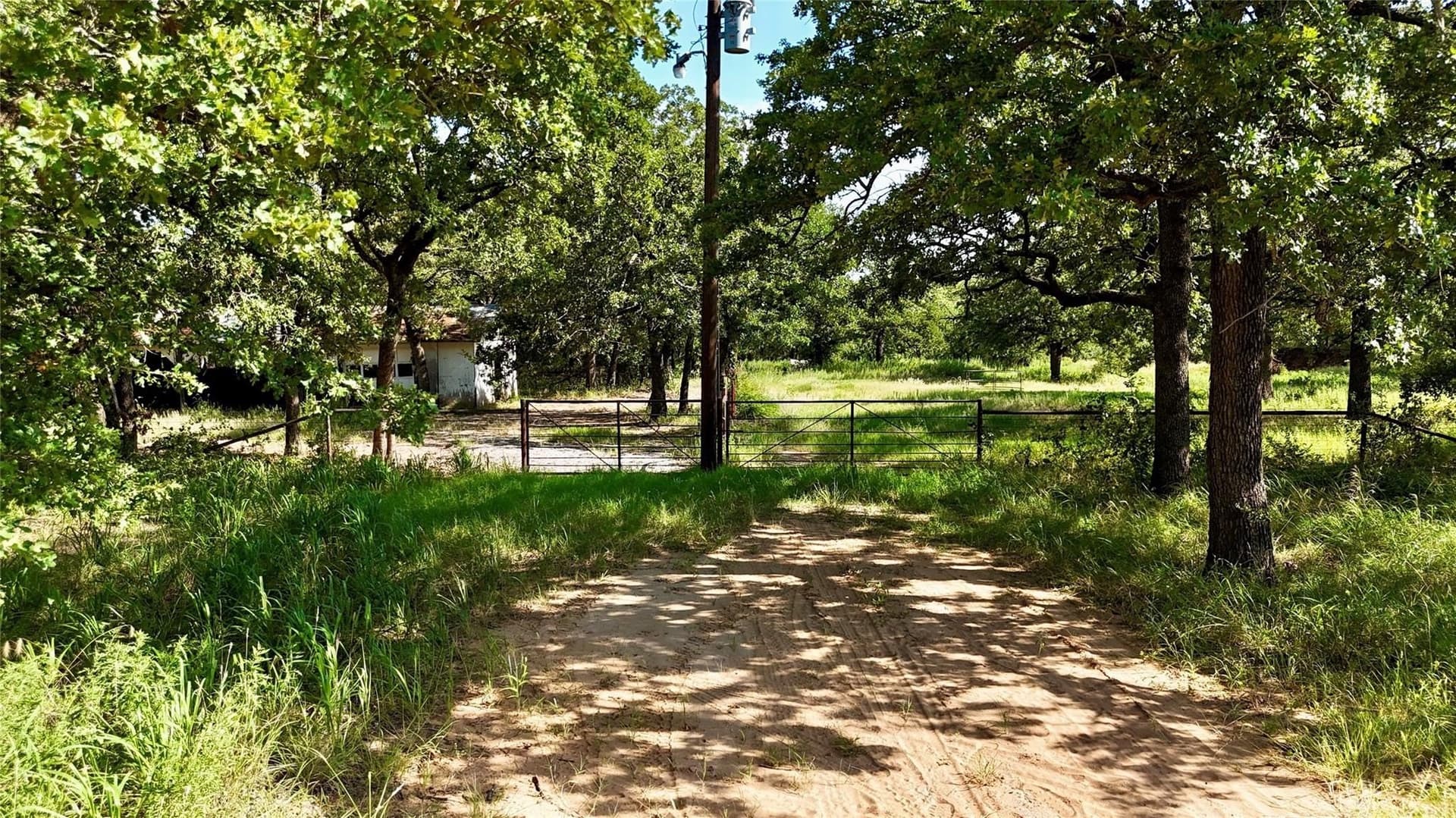 22.5 acres in Montague County