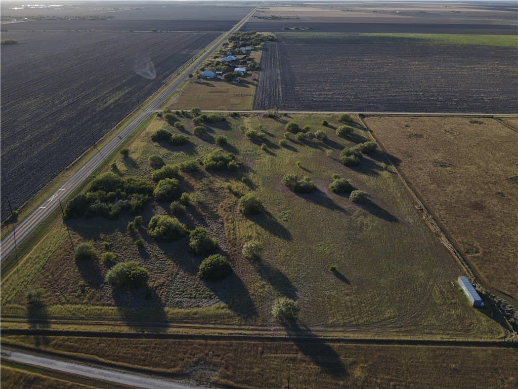 11 acres in Nueces County gallery image 4