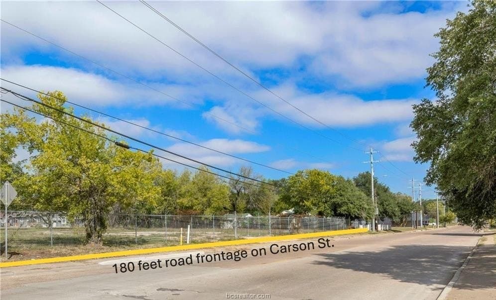 1.06 acres in Brazos County gallery image 4