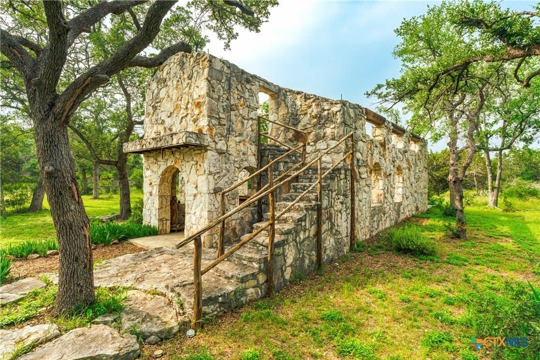 24 acres in Hays County - photo 29