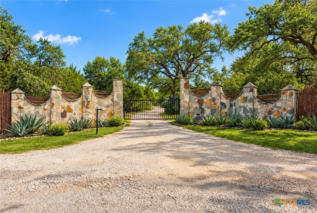 24 acres in Hays County - photo 8
