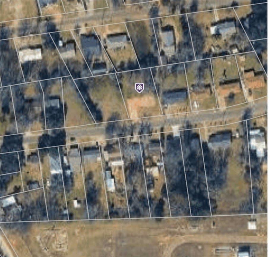 0.28 acres in Gregg County - photo 2