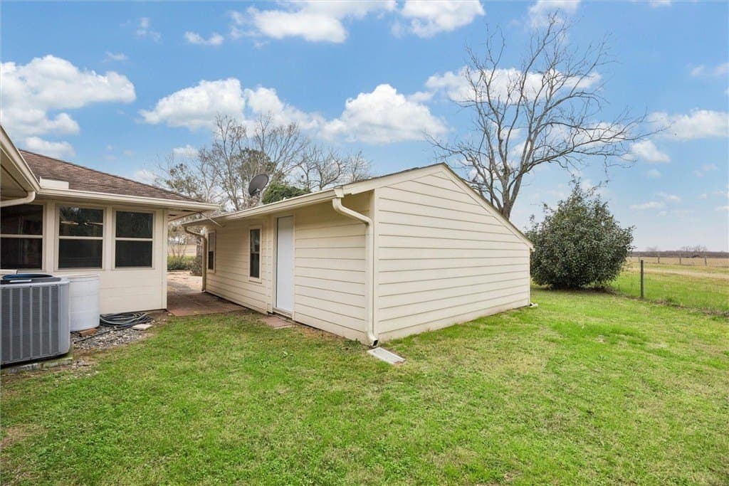 2 acres in AUSTIN County - photo 17