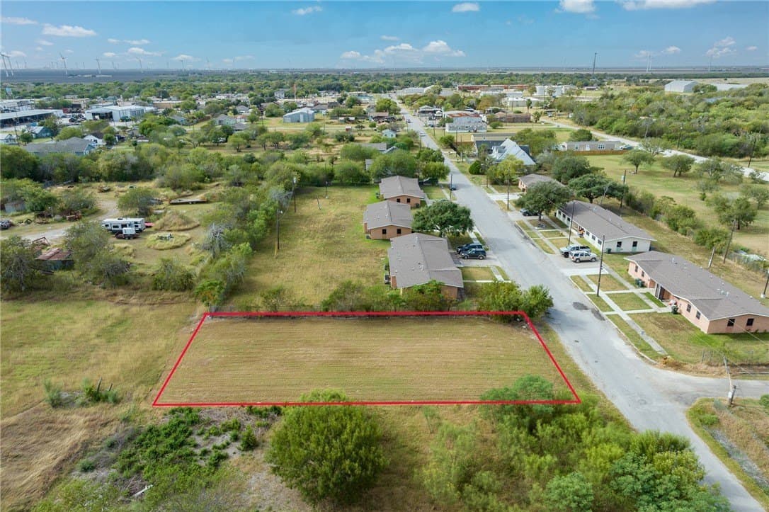 0.11 acres in San Patricio County - photo 4