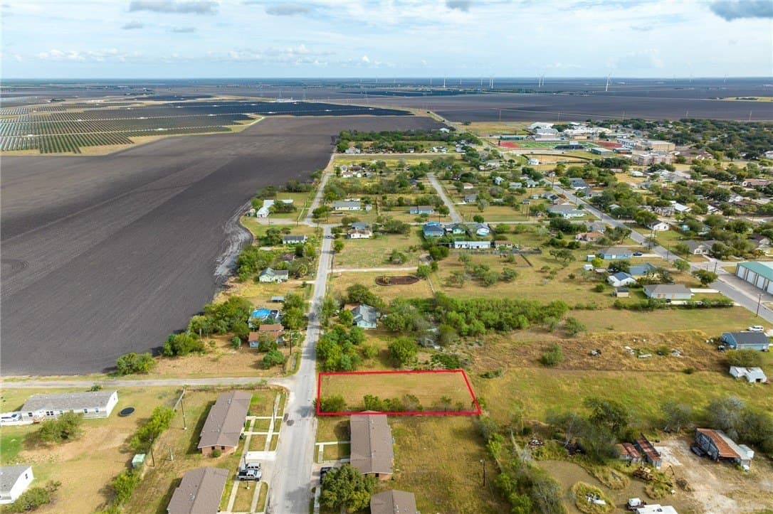 0.11 acres in San Patricio County - photo 8