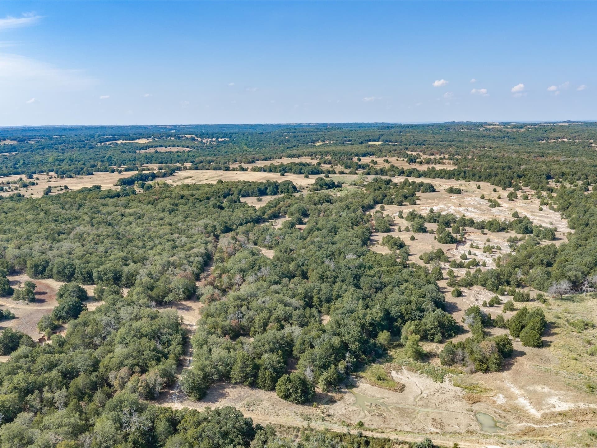 143.38 acres in Wise County - photo 2