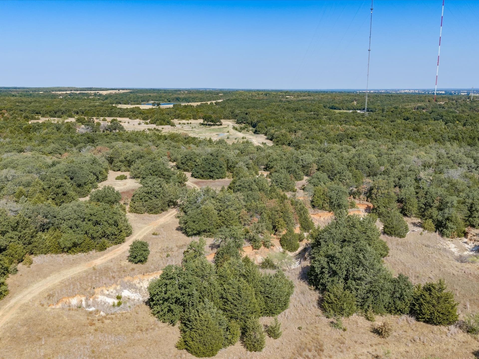 143.38 acres in Wise County - photo 8