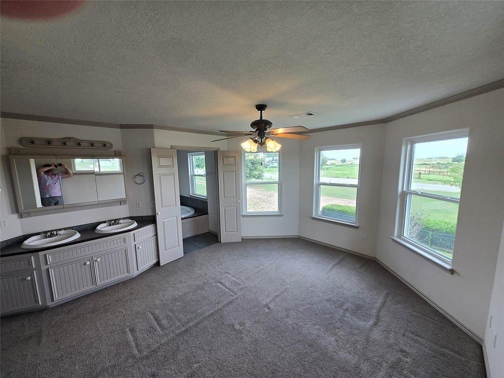 4 acres in Austin County - photo 8