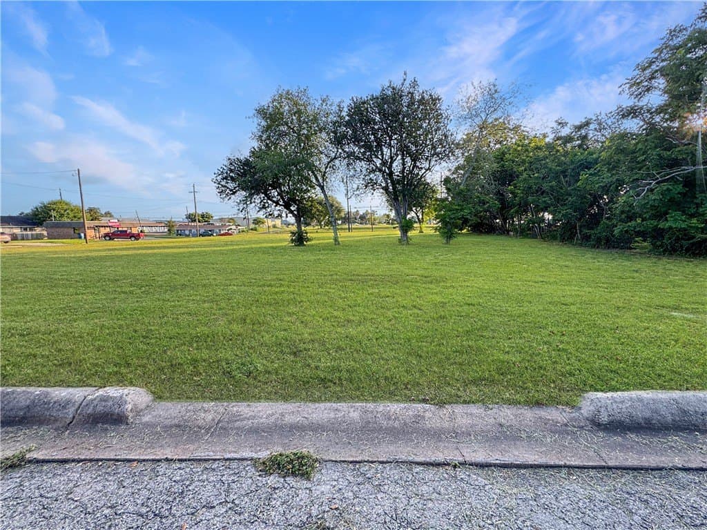 0.17 acres in Bee County