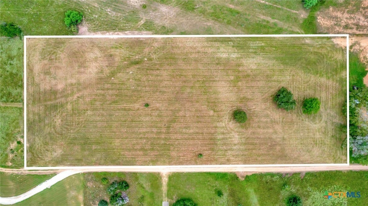 5.9 acres in Victoria County - photo 19