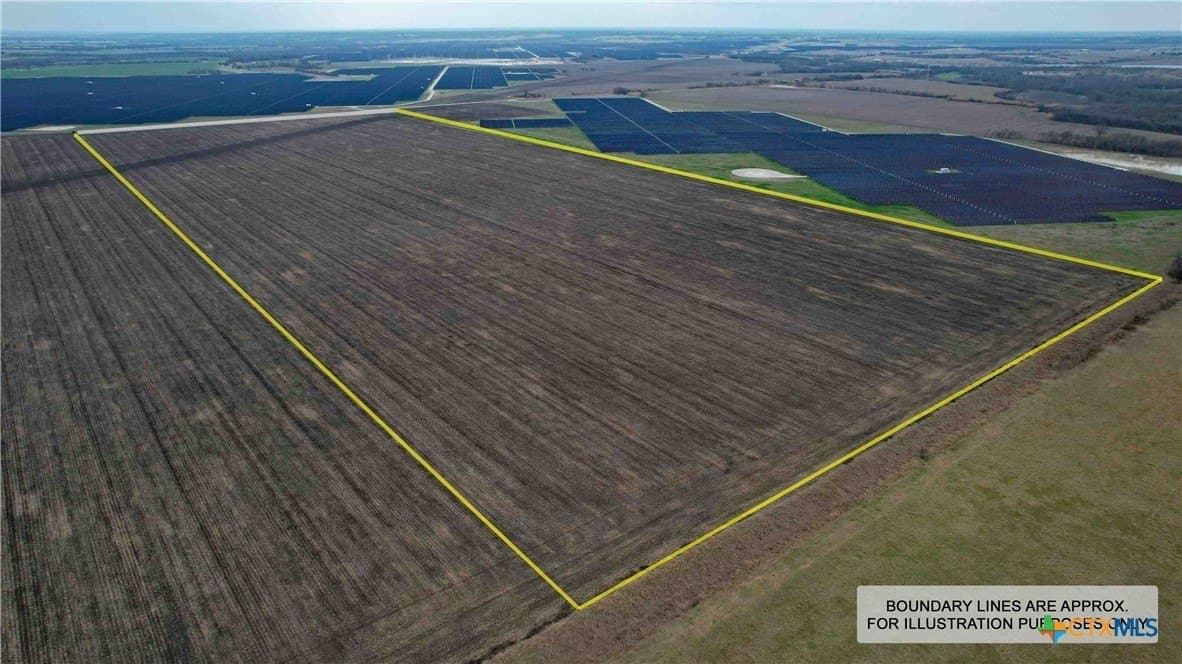 72.8 acres in Falls County featured view