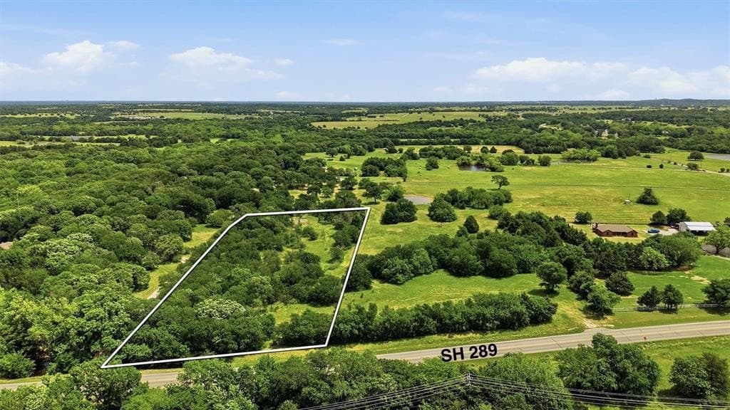 3.33 acres in Grayson County gallery image 3