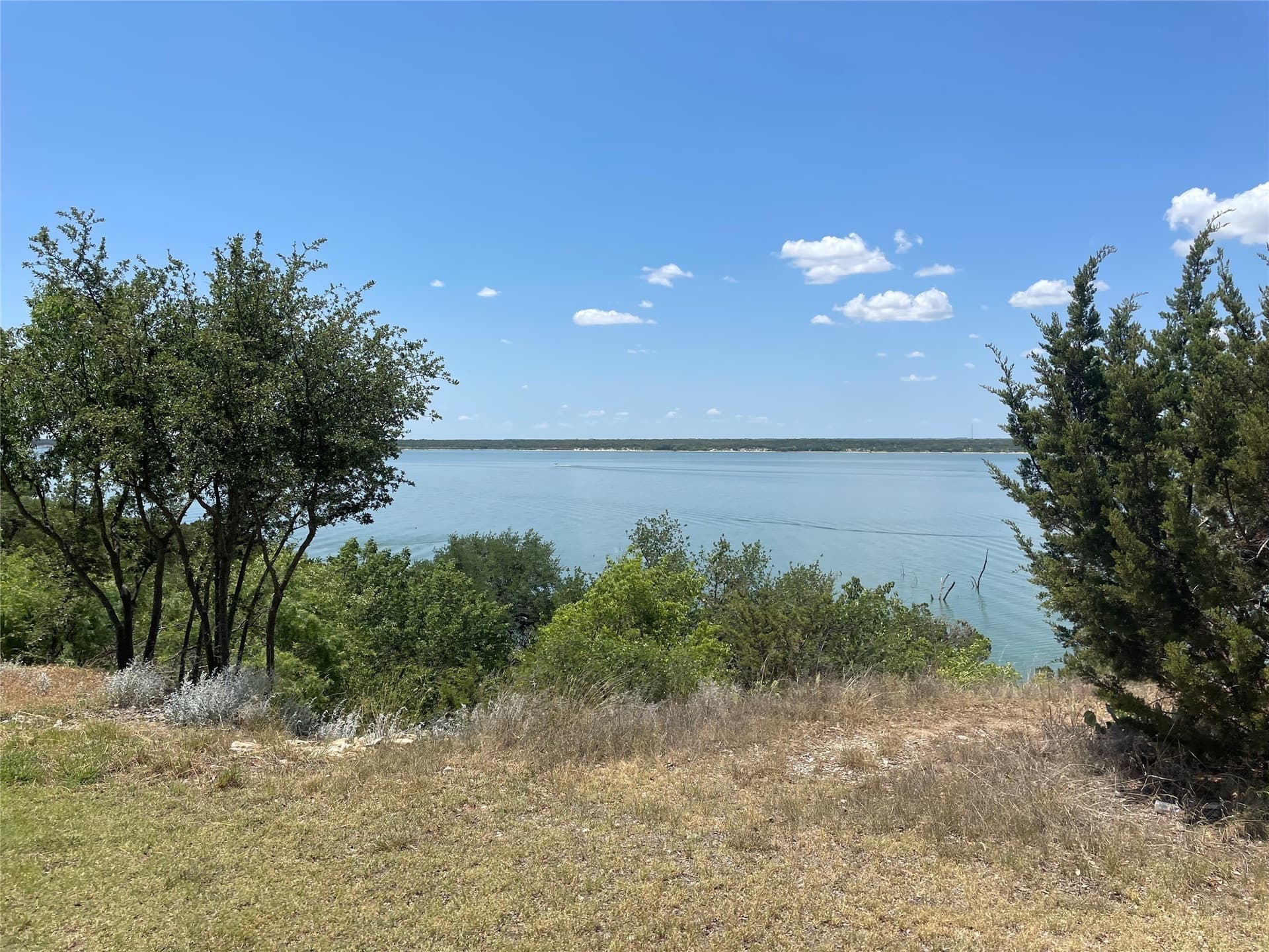 0.62 acres in Hill County - photo 5