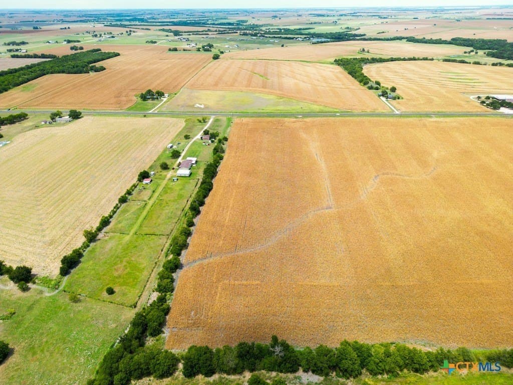 10.73 acres in Bell County gallery image 3