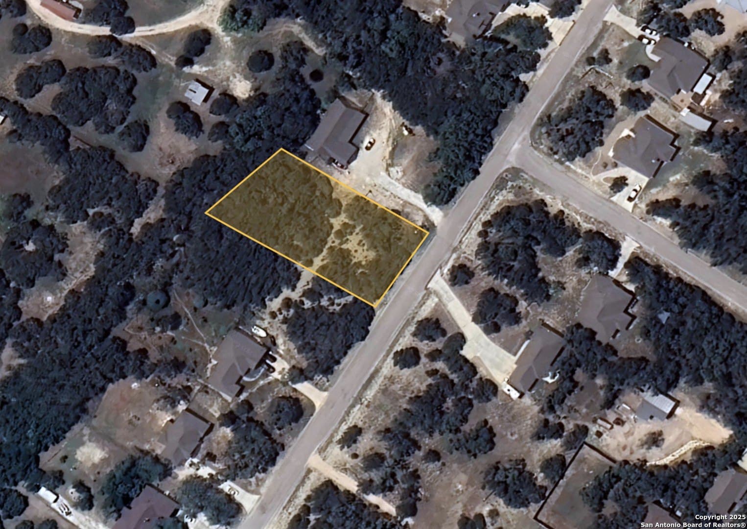 0.5 acres in Comal County gallery image 3