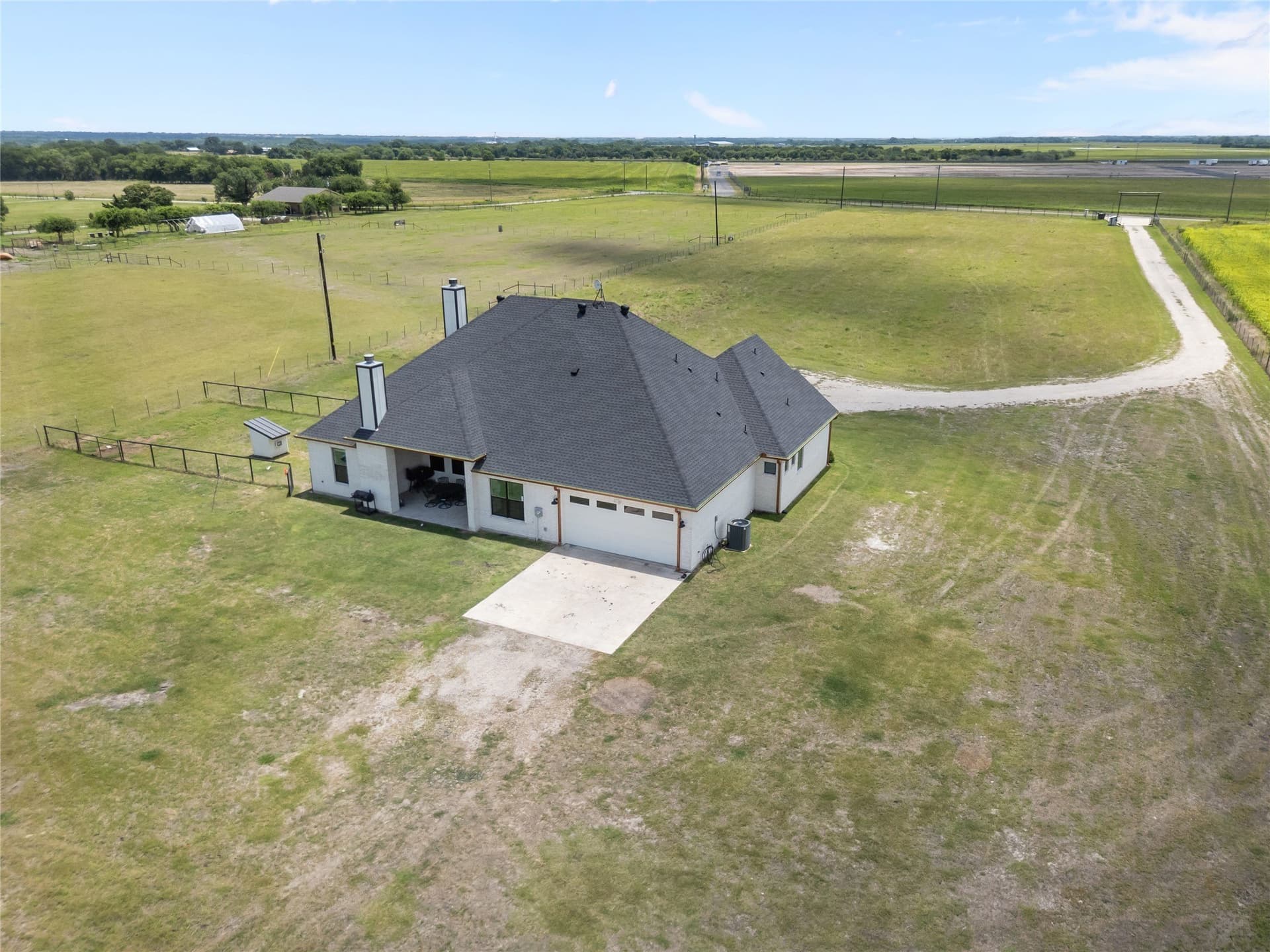 17.05 acres in Ellis County - photo 29