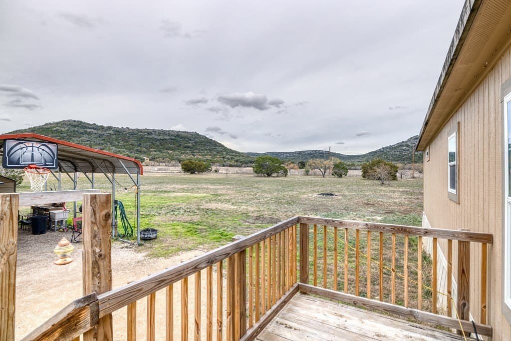 12.65 acres in Uvalde County - photo 59