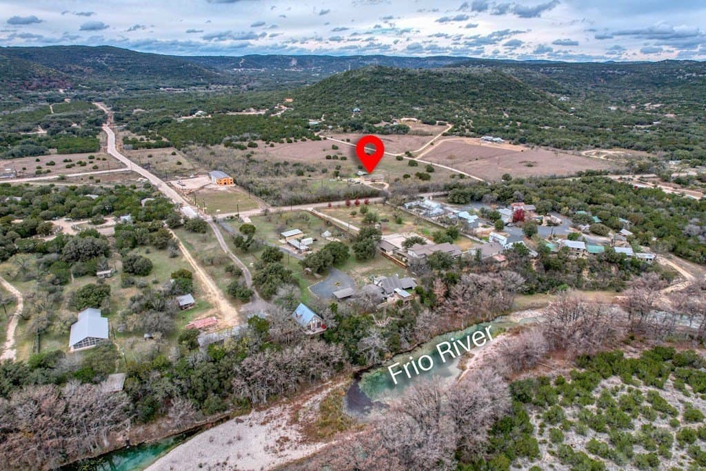 12.65 acres in Uvalde County - photo 11