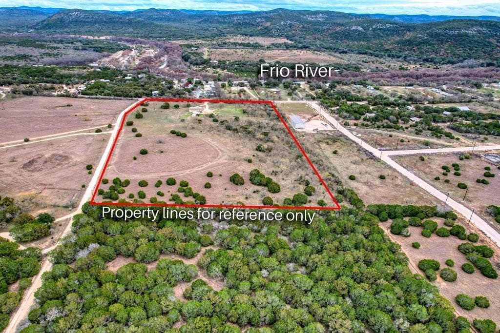 12.65 acres in Uvalde County - photo 13