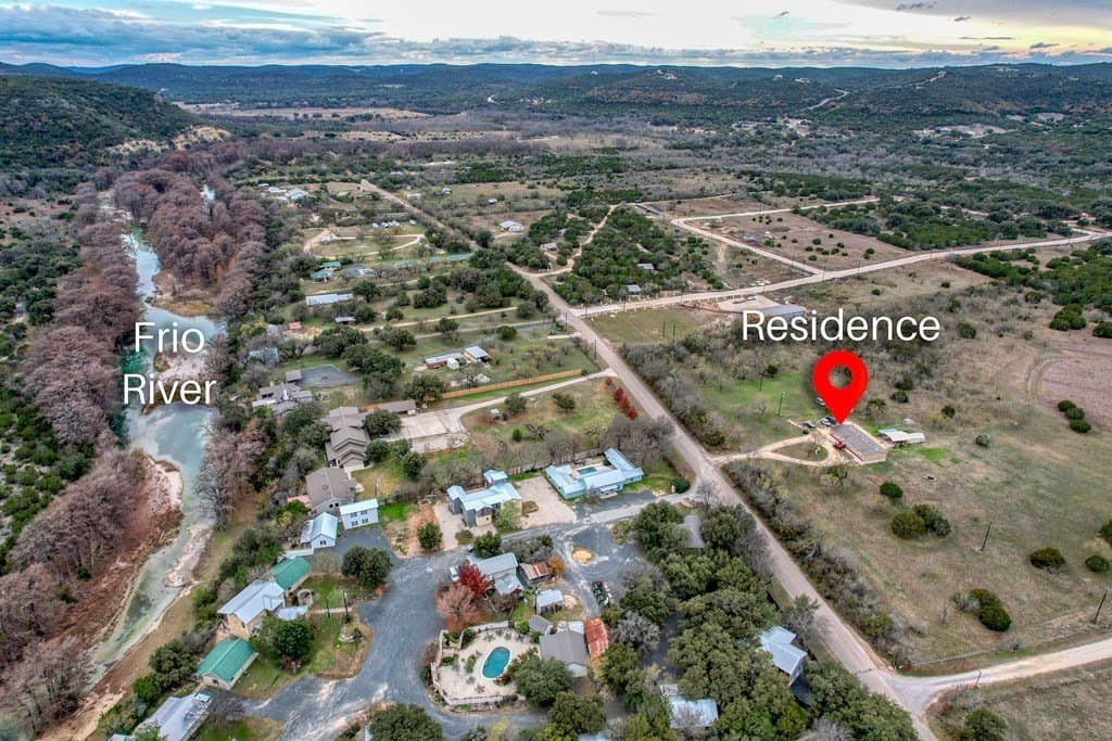 12.65 acres in Uvalde County - photo 12