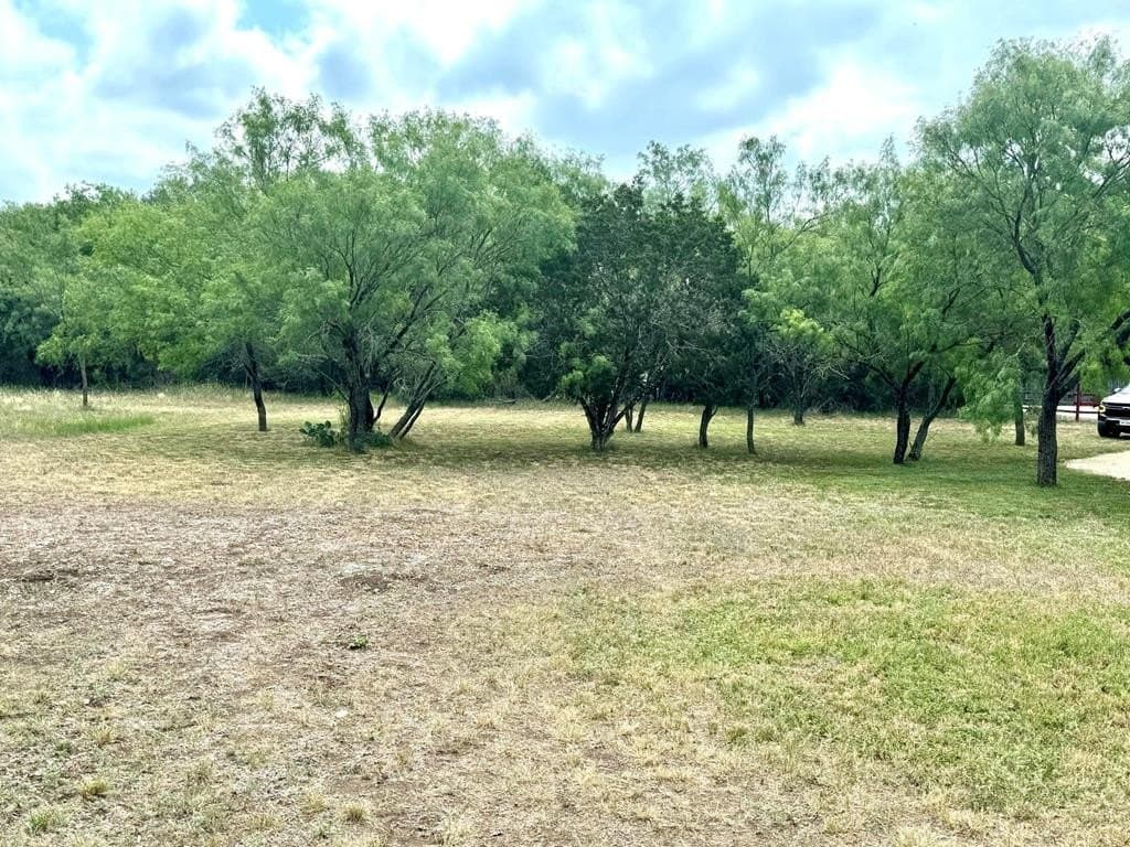 12.65 acres in Uvalde County - photo 61