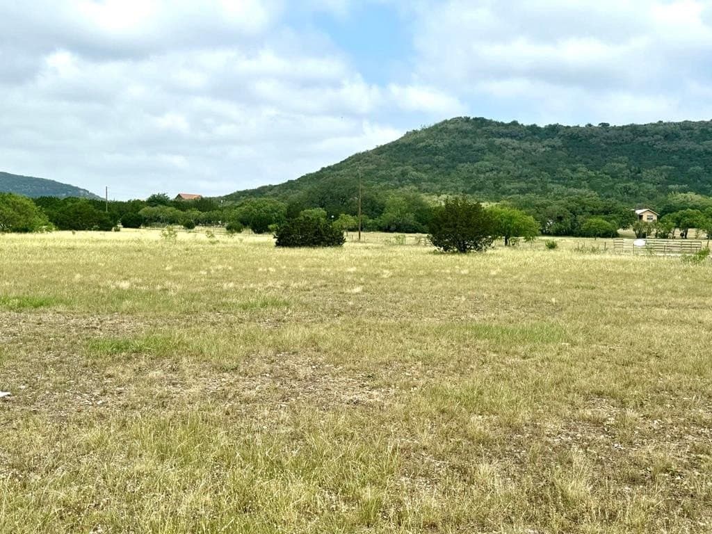 12.65 acres in Uvalde County - photo 63