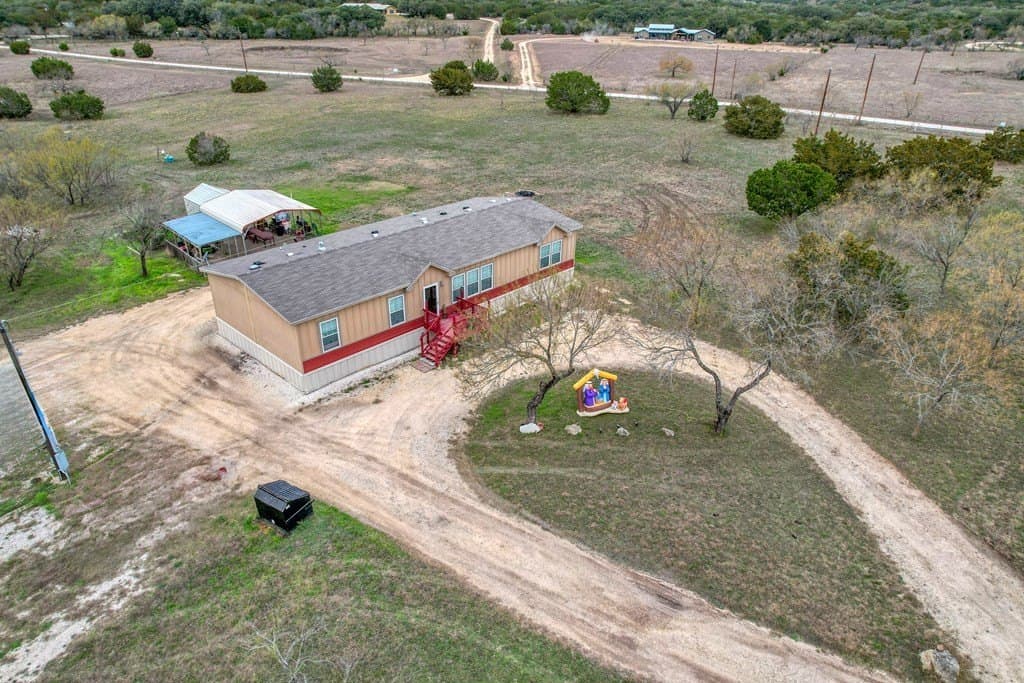 12.65 acres in Uvalde County - photo 49