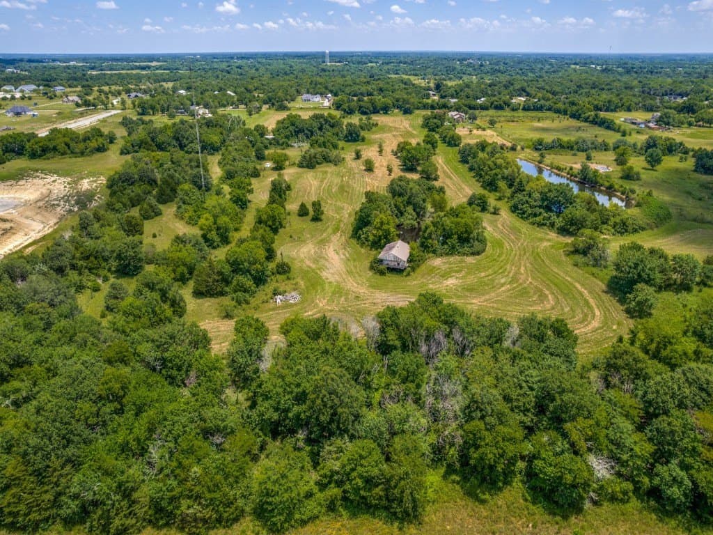 57.98 acres in Hunt County