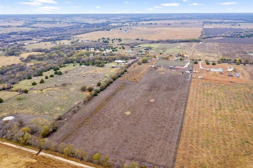 11.53 acres in Johnson County gallery image 3